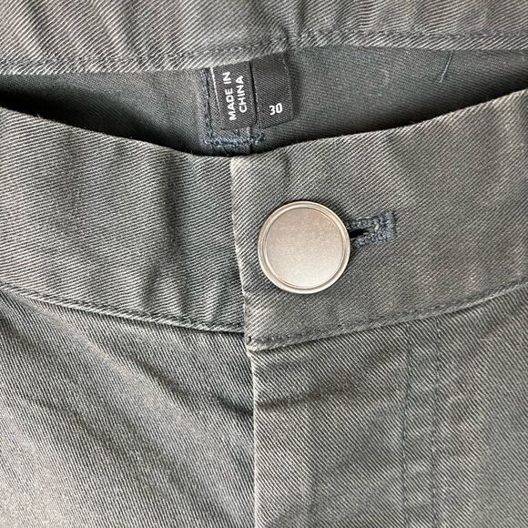 Men's Straight Cut Dark Gray Theory 5 Pocket Pants Size 30 Good  Condition - Picture 5 of 6